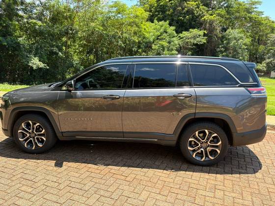 JEEP COMMANDER 1.3 T270 TURBO FLEX LIMITED AT6